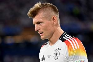 克羅斯：德國(guó)現(xiàn)在缺乏國(guó)際級(jí)球員，我弟放現(xiàn)在肯定有機(jī)會(huì)進(jìn)國(guó)家隊(duì)