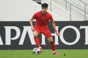 足球報：國足正處于重建階段，選帥和選兵并舉