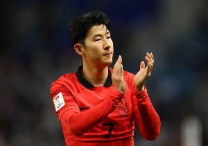 孫興慜：列維在熱刺的工作非常出色 我從心底里感謝波切蒂諾