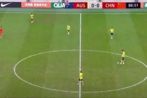 印度U23差1名無(wú)緣正賽??印度博主氣炸：這什么？中澳明顯踢假球