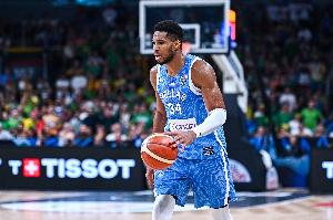 帕帕尼古拉烏：字母哥是世界上最好的球員 他是一個(gè)出色的領(lǐng)袖