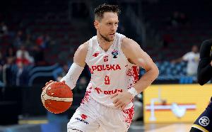 難阻失利！波尼特卡13投6中&罰球8中4 得到19分6板6助