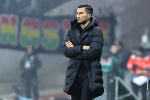 記者：伊斯坦布爾尋找新帥，前多特主帥沙欣成為首選