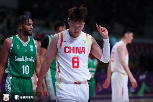 趙睿：年輕人該把目光放長(zhǎng)遠(yuǎn)點(diǎn) 先去國(guó)外闖 最后真的沒機(jī)會(huì)再回來