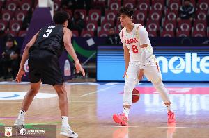 趙睿：中國(guó)男籃需要一個(gè)絕對(duì)領(lǐng)袖 不管能否打進(jìn)都得出來(lái)勇于承擔(dān)