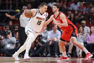 杰弗森：掘金上賽季若贏雷霆也能奪冠 火箭有機(jī)會(huì)但還需一兩年