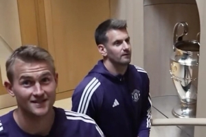 5000萬英鎊翻新！德里赫特、希頓帶球迷云參觀卡靈頓基地