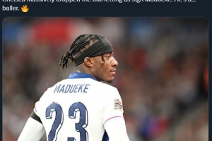 摩根曬照稱贊馬杜埃凱：出色的球員，切爾西賣他看走眼了