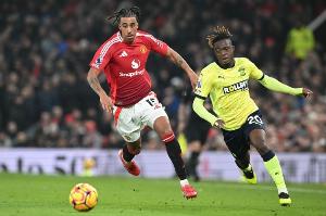 費(fèi)迪南德：約羅的上限很高，他會(huì)成為頂級(jí)中衛(wèi)的