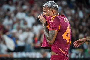 佩杜拉：韋斯利膝蓋不適將接受羅馬檢查，對陣都靈倫施將出任首發(fā)