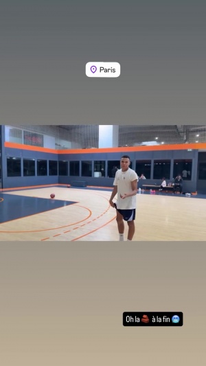 神龜尖叫！姆巴佩挑戰(zhàn)連進3個3分球，梅開二度后戴帽失敗痛苦大喊