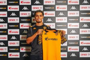 虎父犬子！官方：20歲小羅兒子若昂-門德斯加盟赫爾城U21梯隊