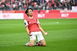 結(jié)束罷賽，蘭斯官方：日本國(guó)腳中村敬斗承諾留隊(duì)，將恢復(fù)訓(xùn)練