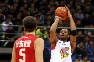 麥迪：當我宣布去打CBA時票馬上賣光了 我入場就像披頭士