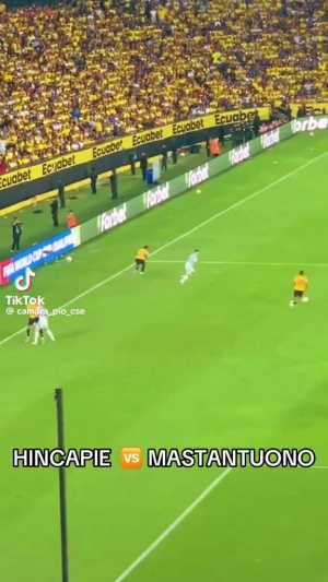 經(jīng)典南美足球！看臺(tái)球迷視角：馬斯坦托諾、因卡皮耶多次沖突