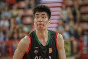 在西乙的第二場季前賽！余嘉豪砍下17分 球隊加時惜敗對手1分