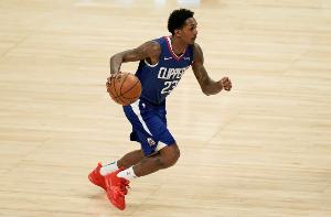 路威：就我個(gè)人性格而言 相比湖人我更享受在快船效力的時(shí)光