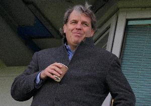 獨立報：切爾西違規(guī)案引爭議，現(xiàn)在是否該為過去的錯誤擔責成焦點