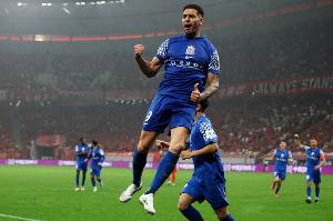 鹿死誰(shuí)手？申花中超對(duì)陣泰山三連勝，泰山聯(lián)賽近4場(chǎng)全勝&轟14球