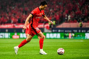 上海海港本場比賽一共獲得9次絕佳機會，刷新球隊本賽季單場新高