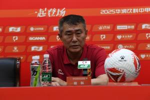 大連鯤城執(zhí)行主教練：球隊(duì)士氣很高，相信明天球隊(duì)會(huì)奉獻(xiàn)精彩比賽