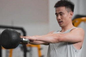 繼偉的體能訓(xùn)練??