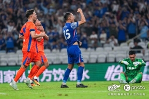 中超聯(lián)賽第24輪，最終上海申花主場(chǎng)3-3戰(zhàn)平山東泰山