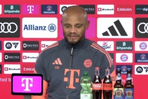 孔帕尼：當(dāng)年我從漢堡加盟曼城的決定沒錯 杰克遜能和任何人搭檔