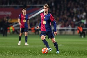 世體：德容缺席今天巴薩的合練，不會(huì)參加與瓦倫西亞的比賽