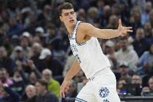 記者：加爾扎多次拒絕美國男籃青年隊征召 他渴望代表波黑征戰(zhàn)