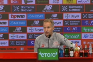 尤爾曼德：勒沃庫(kù)森在需要向?qū)κ质旱臅r(shí)候，表現(xiàn)得很有韌性