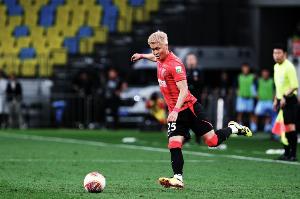 咋回事？買提江社媒：星輝經(jīng)紀(jì)人欠薪問題，不會(huì)影響我職業(yè)的態(tài)度