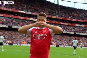 新援連線！埃澤反越位助攻，約克雷斯轟賽季第3球，阿森納2-0領(lǐng)先