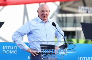 總計(jì)投了6000萬！鮑爾默在2023年又給了涉事公司1千萬