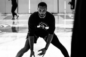 期待新賽季！熱火官方曬鮑威爾和希羅訓(xùn)練照