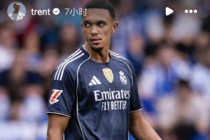 十人應(yīng)戰(zhàn)客場全身而退，阿諾德發(fā)文慶祝勝利：+3，Vamos??