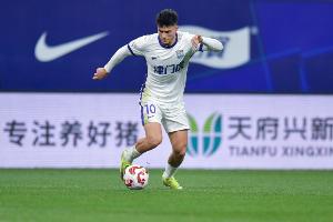 記者：對陣武漢傷退的天津外援薩爾瓦多有拉傷，明天做進(jìn)一步檢查