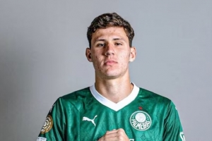 世體：巴薩考察帕爾梅拉斯中衛(wèi)貝內(nèi)德蒂，有消息稱愿意掏1200萬歐