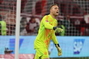 佩雷茨在漢堡淪為替補(bǔ)，埃貝爾：將其外租的本意是參加更多比賽