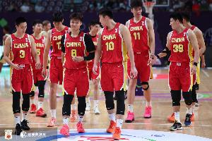 媒體人：80%的罰球和40%的三分命中率 會成為未來中國男籃的標配