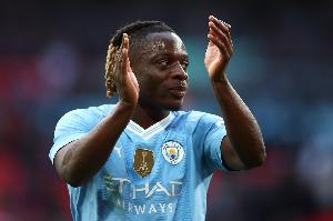 多庫自加盟曼城在英超送出14次運動戰(zhàn)助攻，同期隊內領跑