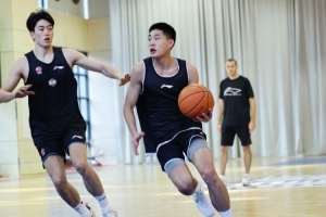 廣州龍獅日常訓練碎片不定時掉落????