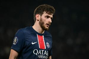 巴黎人保：克瓦拉茨赫利亞傷勢不重，有望入選歐冠名單