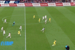 大跌眼鏡！托莫里弧線球精準制導，希門尼斯停球過大浪費絕佳機會