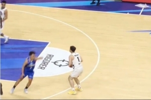 總決賽G1客場(chǎng)力克長(zhǎng)沙電信勇勝！一起來看香港金牛戰(zhàn)士們的集錦！