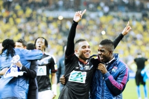 里昂致敬烏姆蒂蒂：從青訓(xùn)營到世界杯冠軍，你讓我們驕傲！