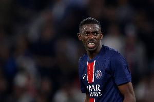 TA：登貝萊團隊否認花錢為金球獎造勢，公關(guān)郵件乃實習生個人行為