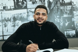 圖片報(bào)：布倫特福德有意多特19歲后衛(wèi)卡巴爾，準(zhǔn)備為其付2000萬(wàn)歐