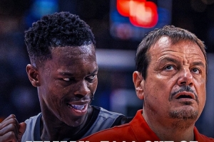 施羅德不滿土耳其主帥當(dāng)選最佳教練：最佳教練？開(kāi)什么玩笑！