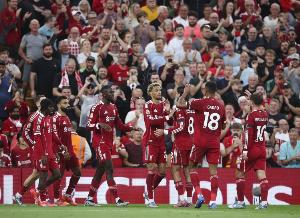 泰晤士報：英超凈比賽時間下降明顯，復(fù)雜定位球戰(zhàn)術(shù)是原因之一